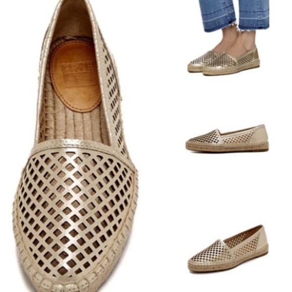 Like New Gold Frye Lee A Line Perf Shoes, size 7 - Picture 3 of 12